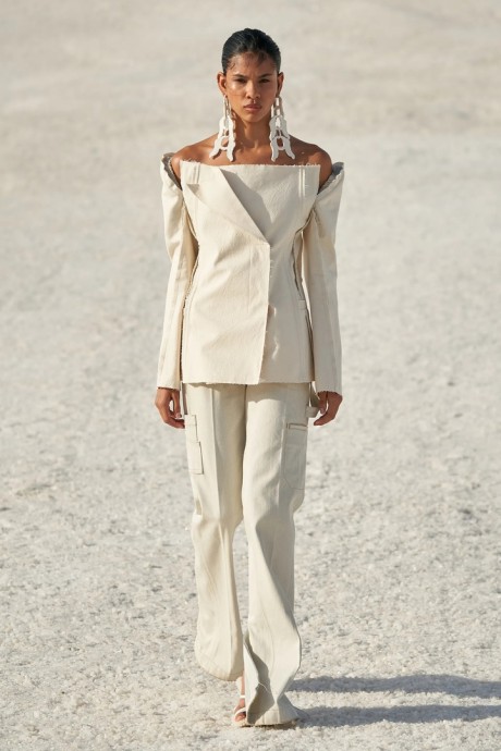 Коллекция Jacquemus Ready-To-Wear Осень-Зима 2022/2023