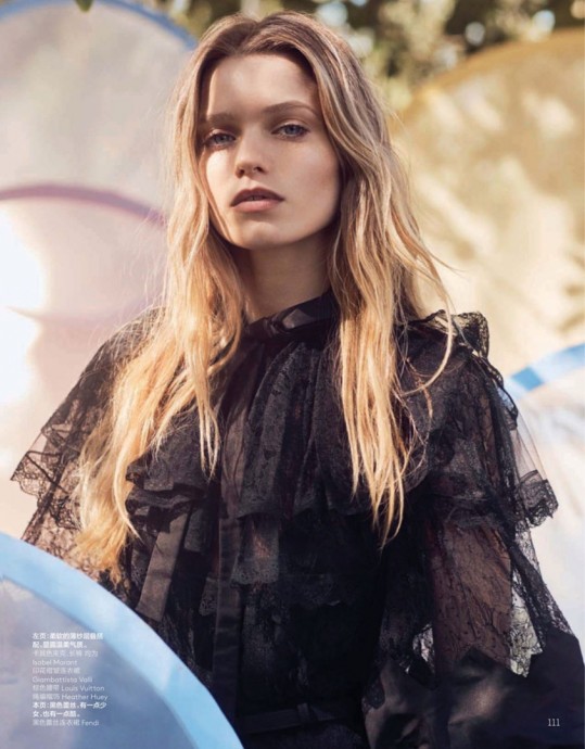 Эбби Ли (Abbey Lee Kershaw) в фотосессии для журнала Vogue China Эбби Ли (Abbey Lee Kershaw) в фотосессии для журнала Vogue China