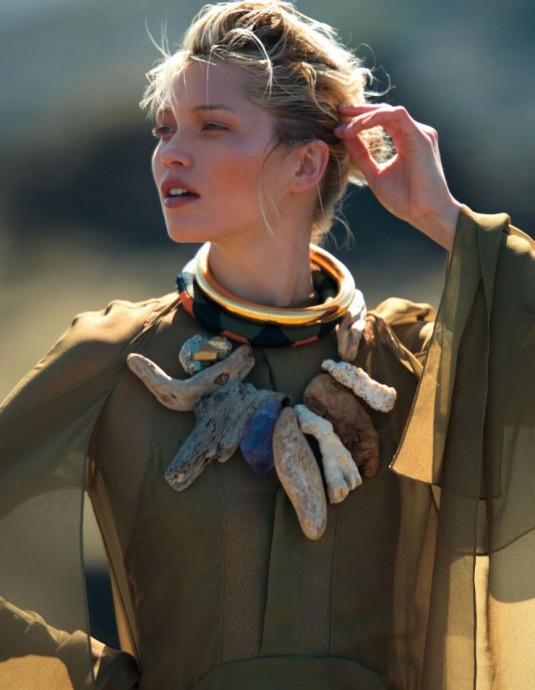Hana Jirickova for Harper’s Bazaar Japan by Hans Feurer Hana Jirickova for Harper’s Bazaar Japan by Hans Feurer