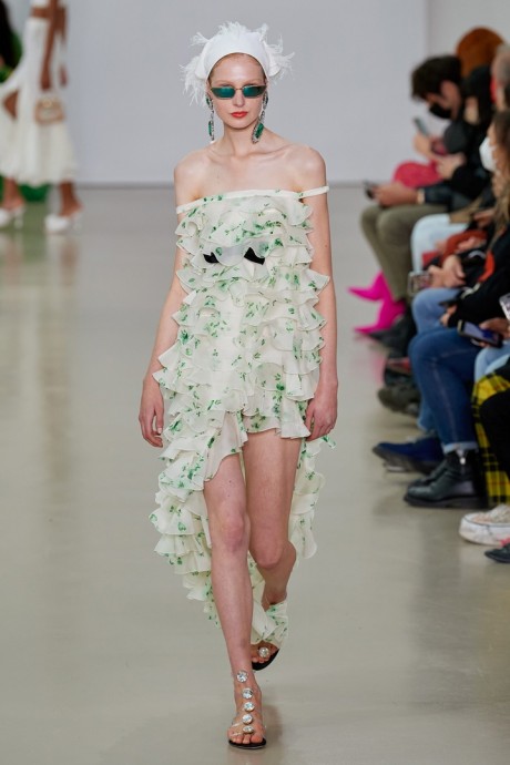 Коллекция Giambattista Valli Ready-To-Wear Весна-Лето 2022 Коллекция Giambattista Valli Ready-To-Wear Весна-Лето 2022
