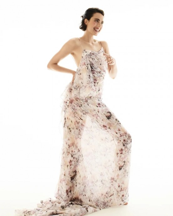 Маргарет Куэлли (Margaret Qualley) в фотосессии для журнала Harper’s Bazaar US (2023) Маргарет Куэлли (Margaret Qualley) в фотосессии для журнала Harper’s Bazaar US (2023)
