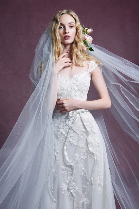 Модели коллекции Marchesa Bridal