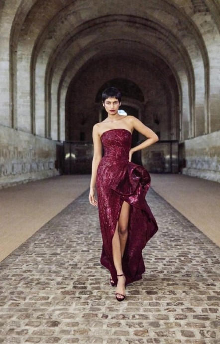 Коллекция Gaurav Gupta Haute Couture Осень-Зима 2024-2025 Коллекция Gaurav Gupta Haute Couture Осень-Зима 2024-2025