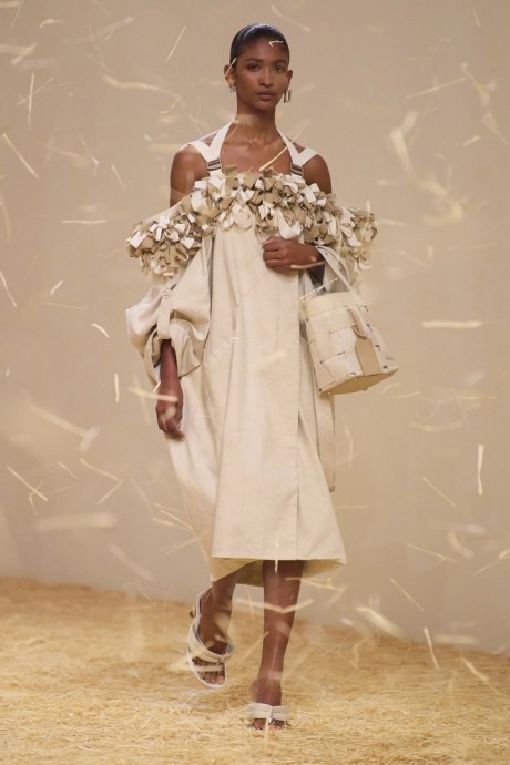 Коллекция Jacquemus Ready-To-Wear Весна-Лето 2023