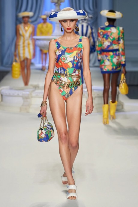 Коллекция Moschino Ready-To-Wear Весна-Лето 2023