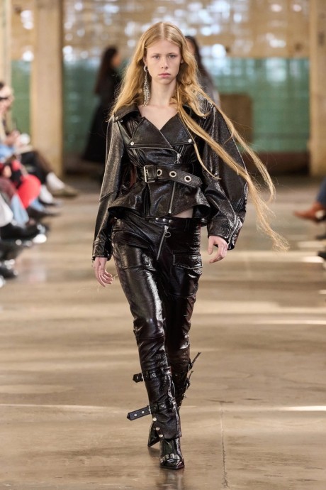 Обзор коллекции Marques’Almeida Fall 2024 Ready-to-Wear Обзор коллекции Marques’Almeida Fall 2024 Ready-to-Wear
