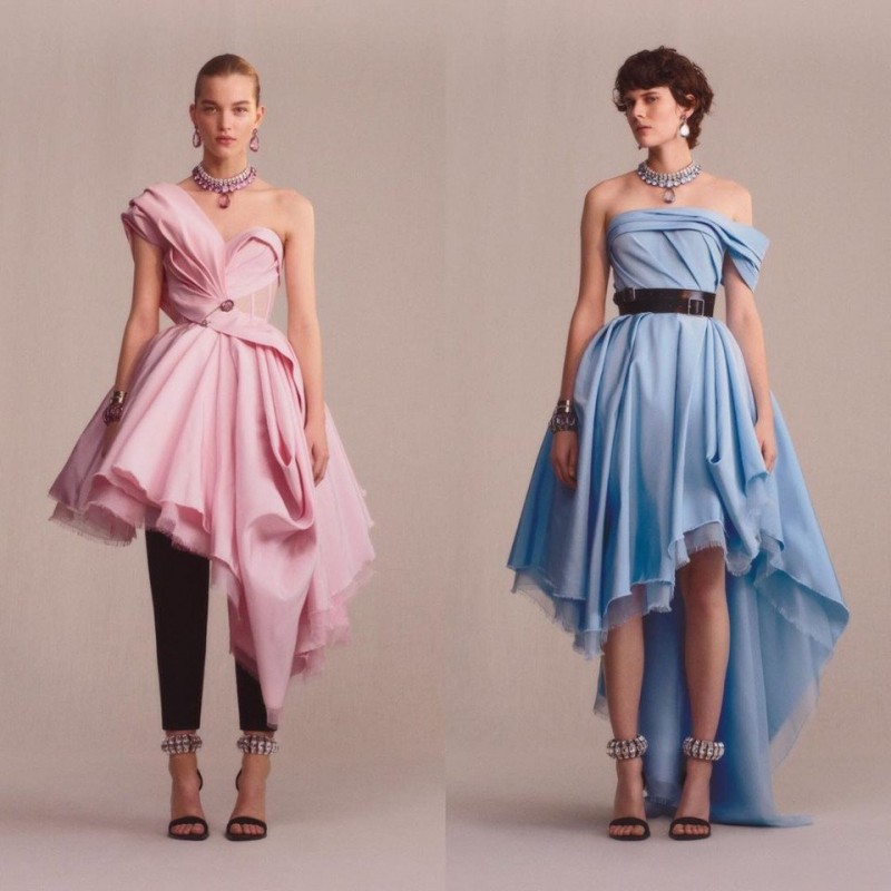 Очень интересная коллекция Alexander McQueen Pre-Fall 2019 Очень интересная коллекция Alexander McQueen Pre-Fall 2019