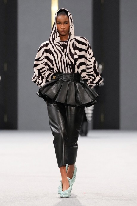 Balmain осень/зима 2025-2026