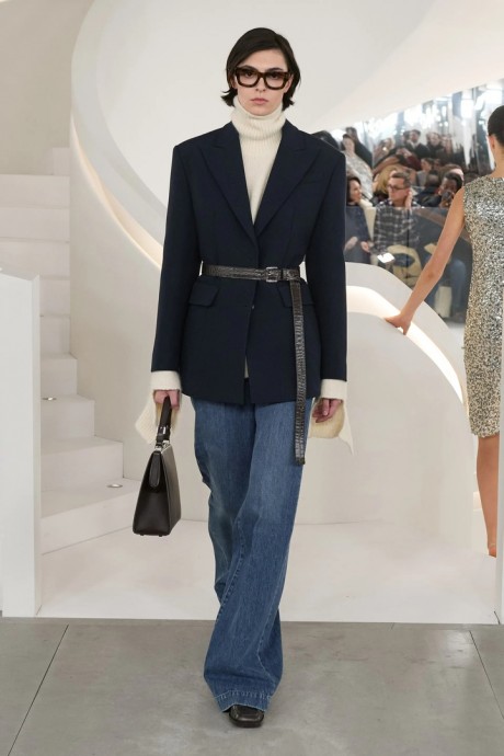 Коллекция Michael Kors Collection Fall 2024 Ready-to-Wear Коллекция Michael Kors Collection Fall 2024 Ready-to-Wear