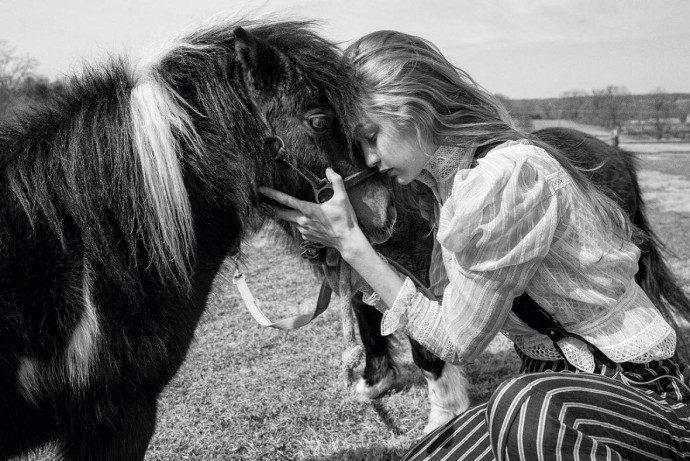 Джиджи Хадид (Gigi Hadid) в фотосессии для журнала Vogue Czechoslovakia