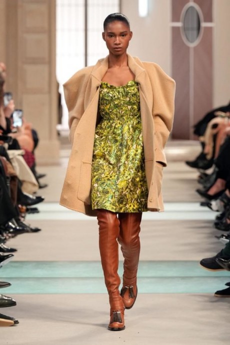 Коллекция Louis Vuitton Ready-To-Wear Осень-Зима 2025-2026 Коллекция Louis Vuitton Ready-To-Wear Осень-Зима 2025-2026
