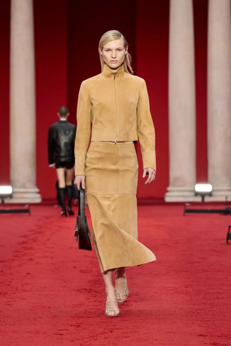 Коллекция Ferragamo Ready-To-Wear Весна-Лето 2023