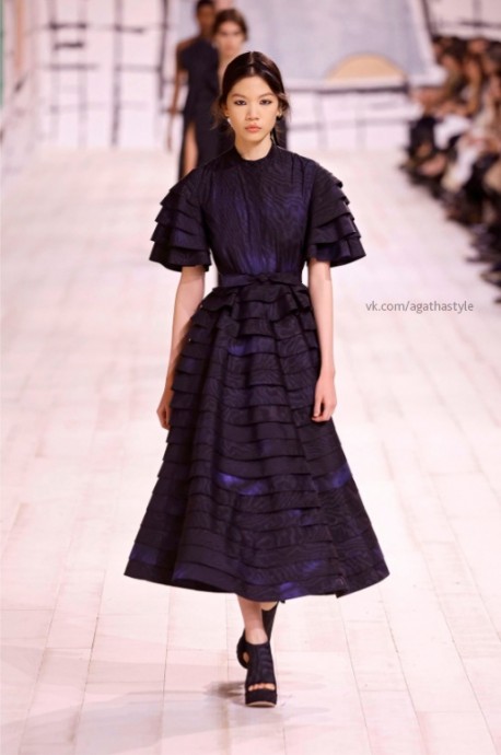 Коллекция Christian Dior Spring/Summer 2024 Haute Couture Коллекция Christian Dior Spring/Summer 2024 Haute Couture