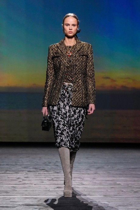 Высокая мода Chanel Fall-Winter 2024/25 RTW Collection Высокая мода Chanel Fall-Winter 2024/25 RTW Collection