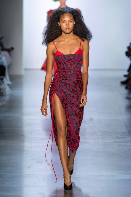 Модели коллекции Prabal Gurung