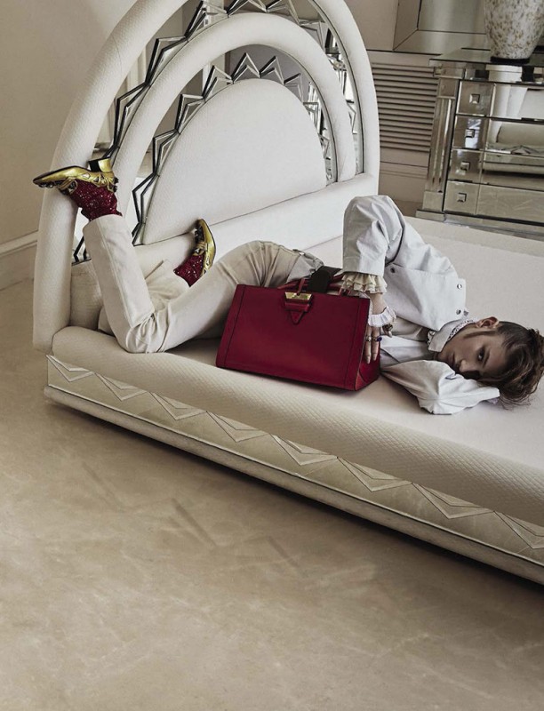 Sabina Lobova for Vogue Italia by David Dunan Sabina Lobova for Vogue Italia by David Dunan