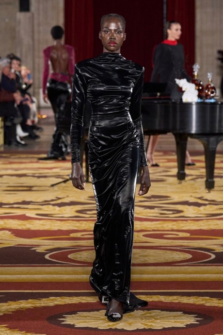 Высокая мода LaQuan Smith Fall-Winter 2024/25 RTW Collection Высокая мода LaQuan Smith Fall-Winter 2024/25 RTW Collection