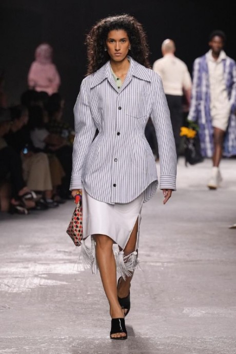 Коллекция Bottega Veneta Ready-To-Wear Весна-Лето 2025 Коллекция Bottega Veneta Ready-To-Wear Весна-Лето 2025