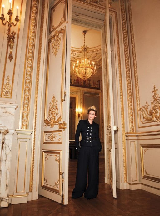 Kristen Stewart in Harper's Bazaar UK by Alexi Lubomirski Kristen Stewart in Harper's Bazaar UK by Alexi Lubomirski