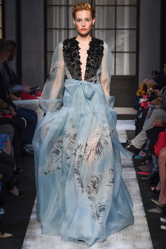Модели коллекции Schiaparelli Модели коллекции Schiaparelli