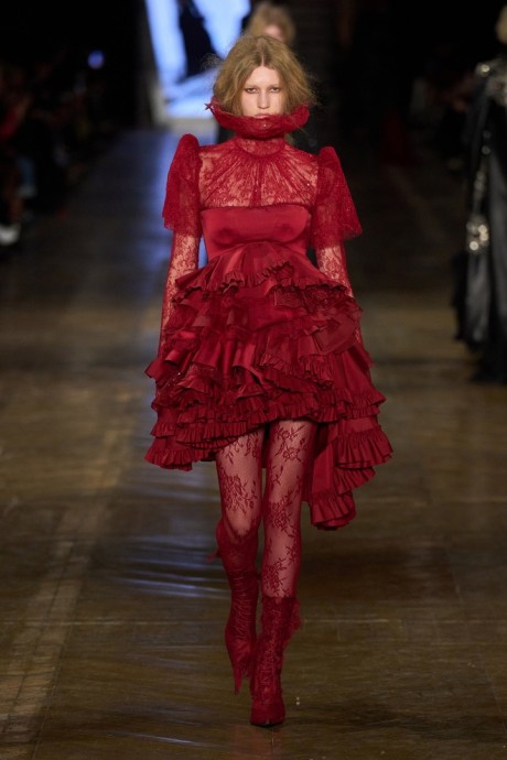 Высокая мода  Alexander McQueen, Fall-Winter 2025/26