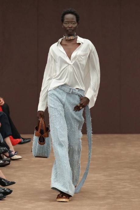 Коллекция Ferrari Ready-To-Wear Весна-Лето 2025