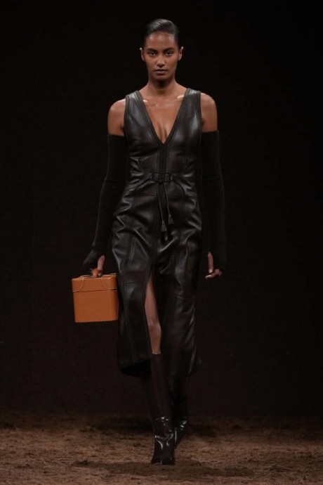 Коллекция Hermès Ready-To-Wear Осень-Зима 2025-2026