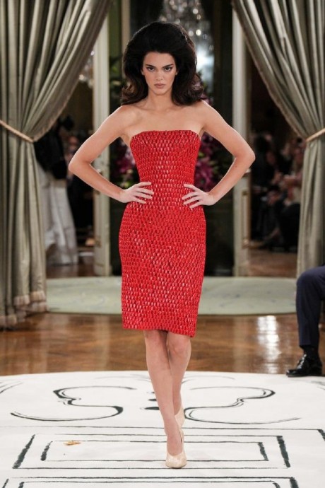 Коллекция Schiaparelli Ready-To-Wear Весна-Лето 2024