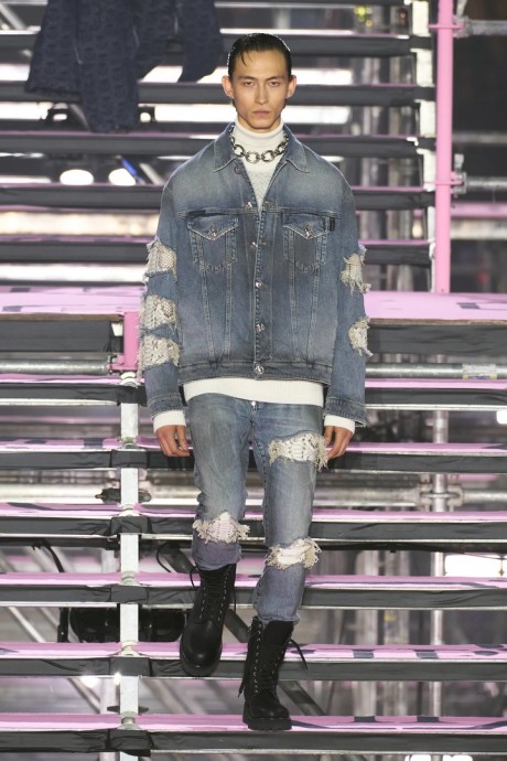 Обзор коллекции Philipp Plein Fall 2024 Ready-to-Wear Обзор коллекции Philipp Plein Fall 2024 Ready-to-Wear