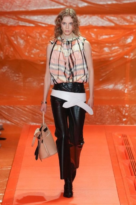 Коллекция Louis Vuitton Ready-To-Wear Весна-Лето 2024 Коллекция Louis Vuitton Ready-To-Wear Весна-Лето 2024
