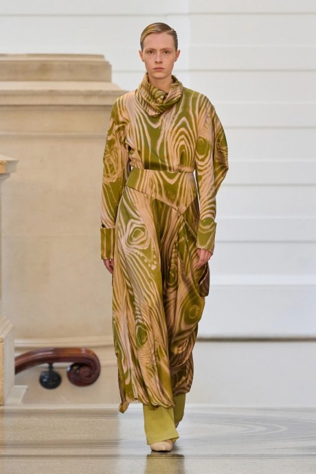 Коллекция Roksanda FALL 2024 READY-TO-WEAR