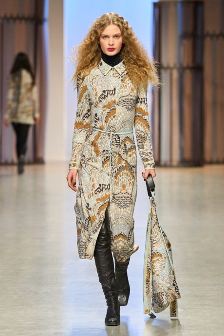 Коллекция Leonard Paris Fall-Winter 2024/25 RTW Collection Коллекция Leonard Paris Fall-Winter 2024/25 RTW Collection