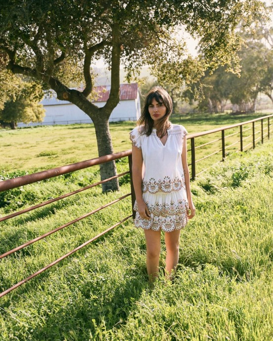 Alyssa Miller в фотосессии для Anthropologie. Фотограф Graham Dunn