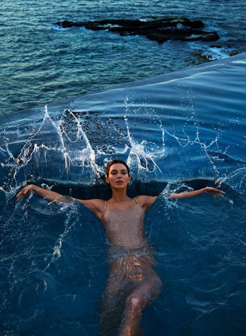Кендалл Дженнер (Kendall Jenner) в фотосессии для журнала Vogue US (2024) Кендалл Дженнер (Kendall Jenner) в фотосессии для журнала Vogue US (2024)