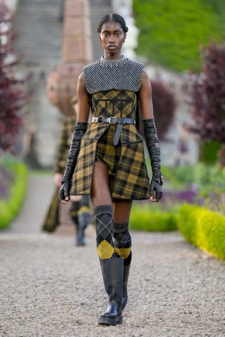 Коллекция Dior Cruise 2025 Fashion Show