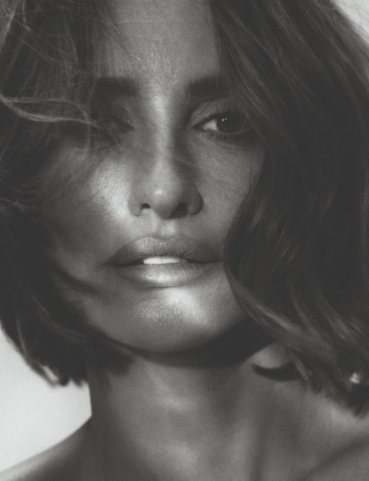 Пенелопа Крус (Penelope Cruz) в фотосессии для журнала ELLE Spain (2024) Пенелопа Крус (Penelope Cruz) в фотосессии для журнала ELLE Spain (2024)