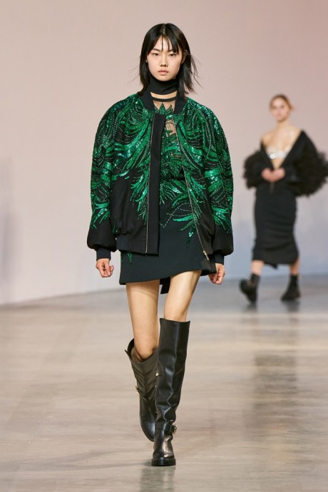 Коллекция Elie Saab Ready-To-Wear Осень-Зима 2022/2023 Коллекция Elie Saab Ready-To-Wear Осень-Зима 2022/2023