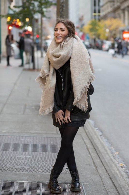 Шарф-одеяло (Blanket Scarf): 10 стильных идей, как его носить Шарф-одеяло (Blanket Scarf): 10 стильных идей, как его носить