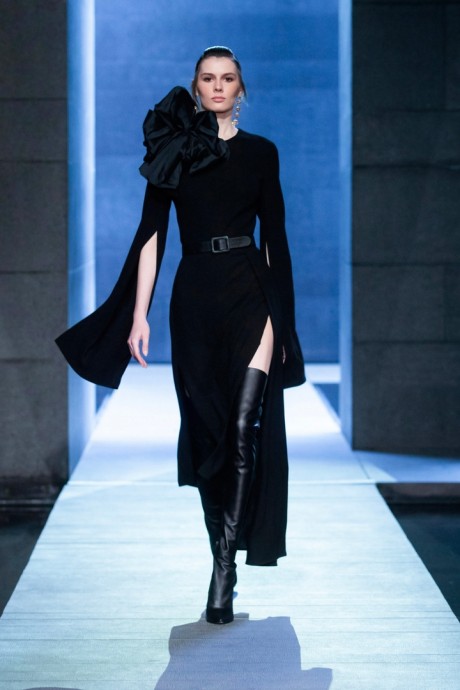 Коллекция Elie Saab Ready-To-Wear Осень-Зима 2021/2022 Коллекция Elie Saab Ready-To-Wear Осень-Зима 2021/2022