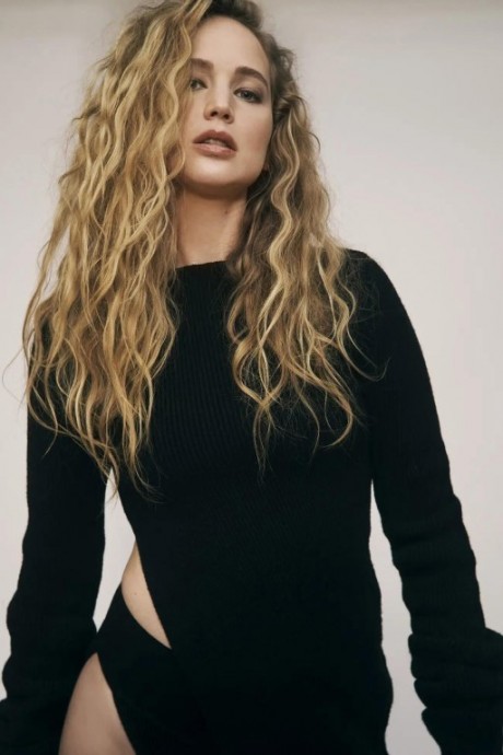 Дженнифер Лоуренс (Jennifer Lawrence) в фотосессии для журнала Interview Дженнифер Лоуренс (Jennifer Lawrence) в фотосессии для журнала Interview