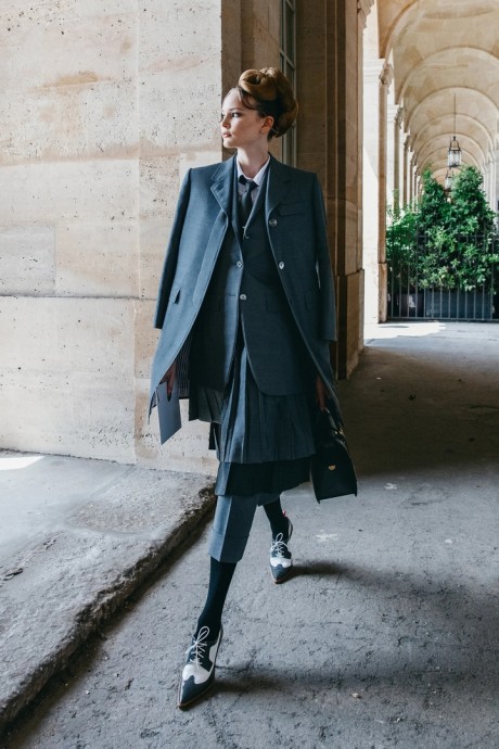 Коллекция Thom Browne Resort 2023 года