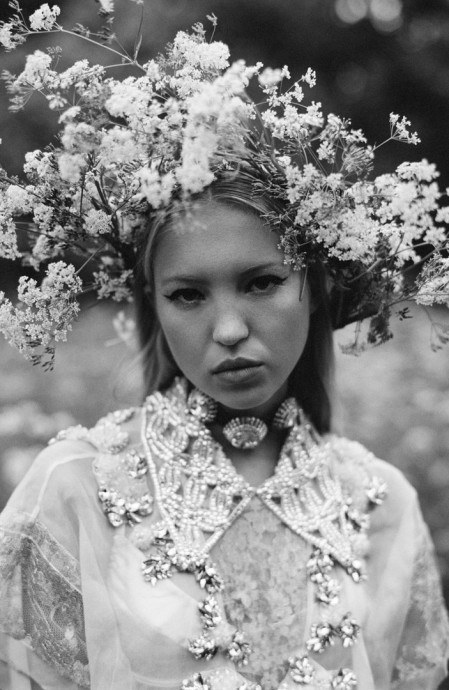 Лила Мосс (Lila Moss), дочь культовой модели Кейт Мосс, в фотосессии для журнала Vogue UK Лила Мосс (Lila Moss), дочь культовой модели Кейт Мосс, в фотосессии для журнала Vogue UK