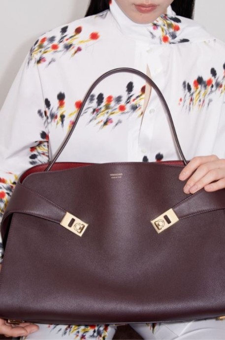 Коллекция FERRAGAMO PRE-SPRING 2025