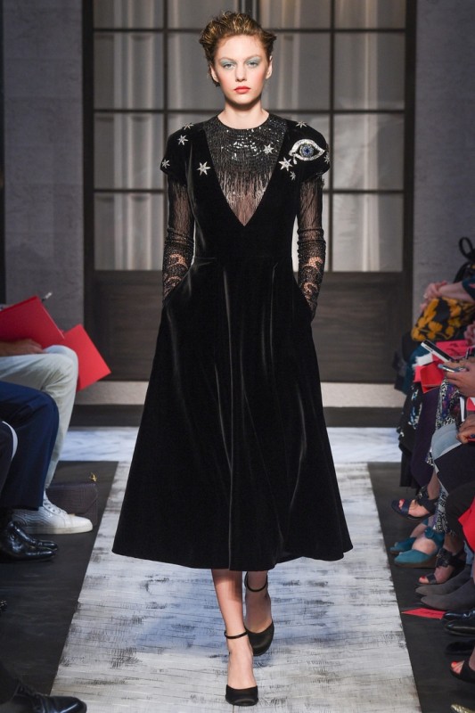 Модели коллекции Schiaparelli Модели коллекции Schiaparelli