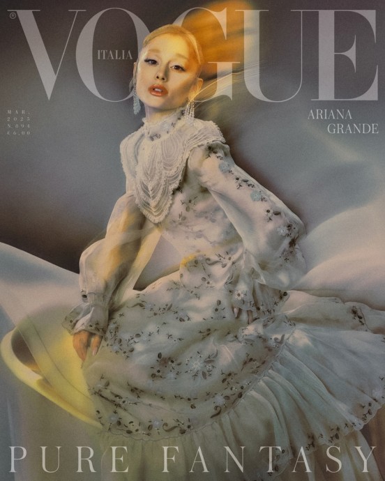 Ариана Гранде (Ariana Grande) в фотосессии для журнала Vogue Italy (2025)