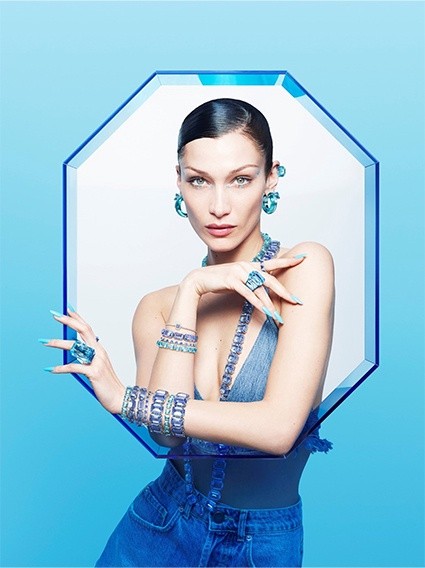 Белла Хадид стала новым амбассадором брeнда украшeний Swarovski Белла Хадид стала новым амбассадором брeнда украшeний Swarovski