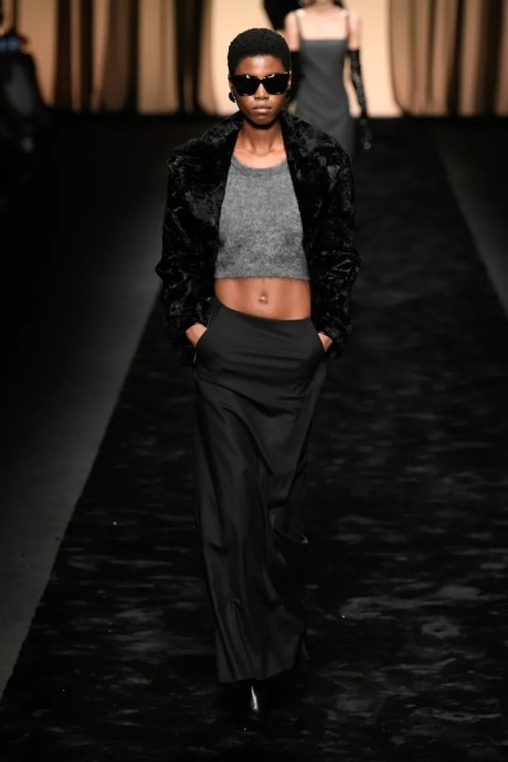 Коллекция Alberta Ferretti Ready-To-Wear Осень-Зима 2023 Коллекция Alberta Ferretti Ready-To-Wear Осень-Зима 2023