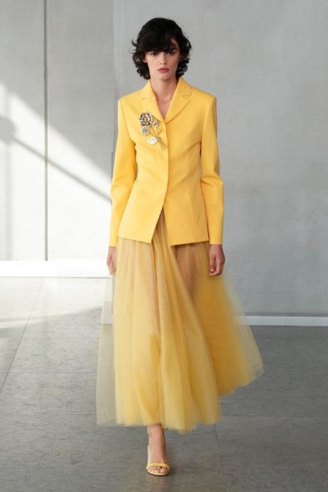 Коллекция Carolina Herrera Ready-To-Wear Весна-Лето 2024 Коллекция Carolina Herrera Ready-To-Wear Весна-Лето 2024