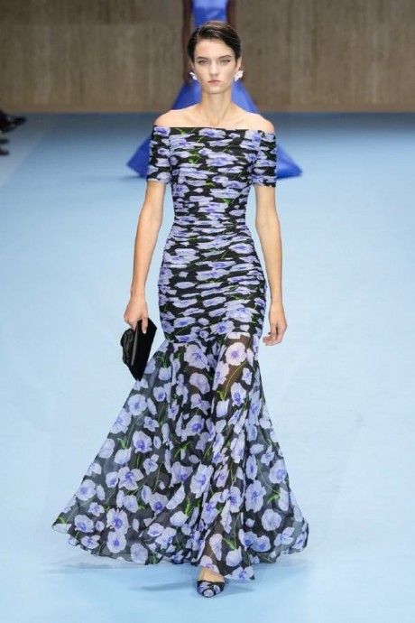 Коллекция Carolina Herrera Ready-To-Wear Весна-Лето 2025 Коллекция Carolina Herrera Ready-To-Wear Весна-Лето 2025