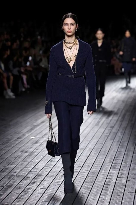 Коллекция Chanel Ready To Wear Fall Winter 2024 Paris